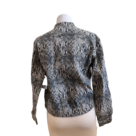Love, Fire Snakeskin Bomber Jacket Size M NWT Trendy Statement Jacket - Picture 2 of 3